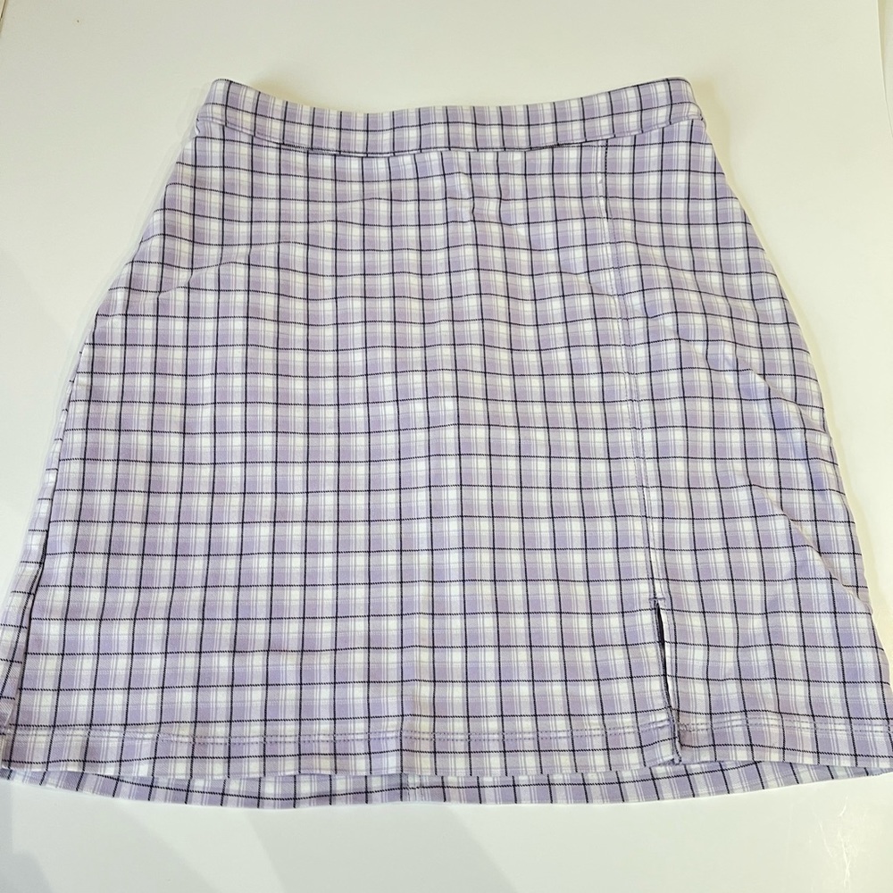 purple skirt